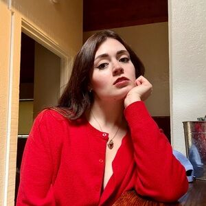 Meet your Posher, Meagan